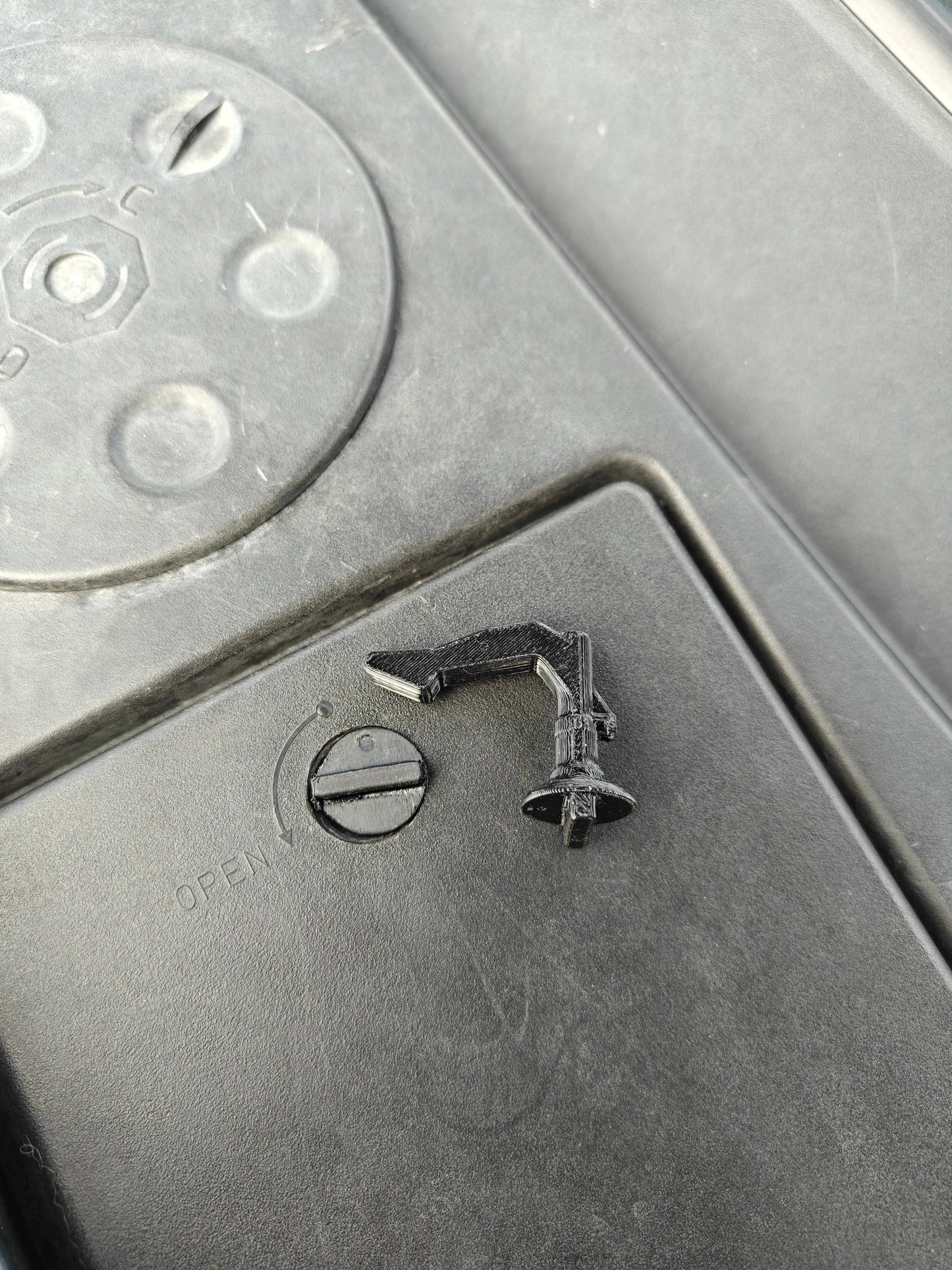 Battery Cover Fix